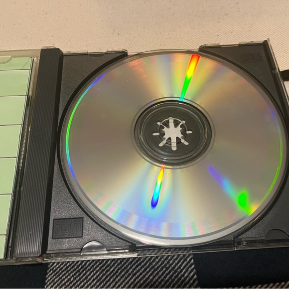 Motley Crue CD - Picture 4 of 5